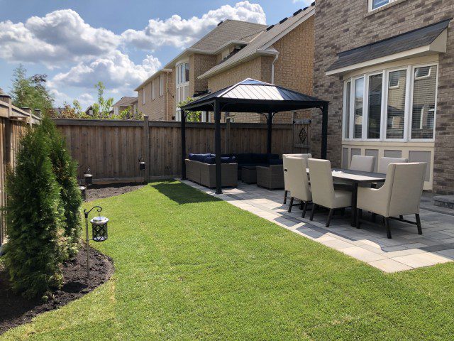 Interlocking stones for houses