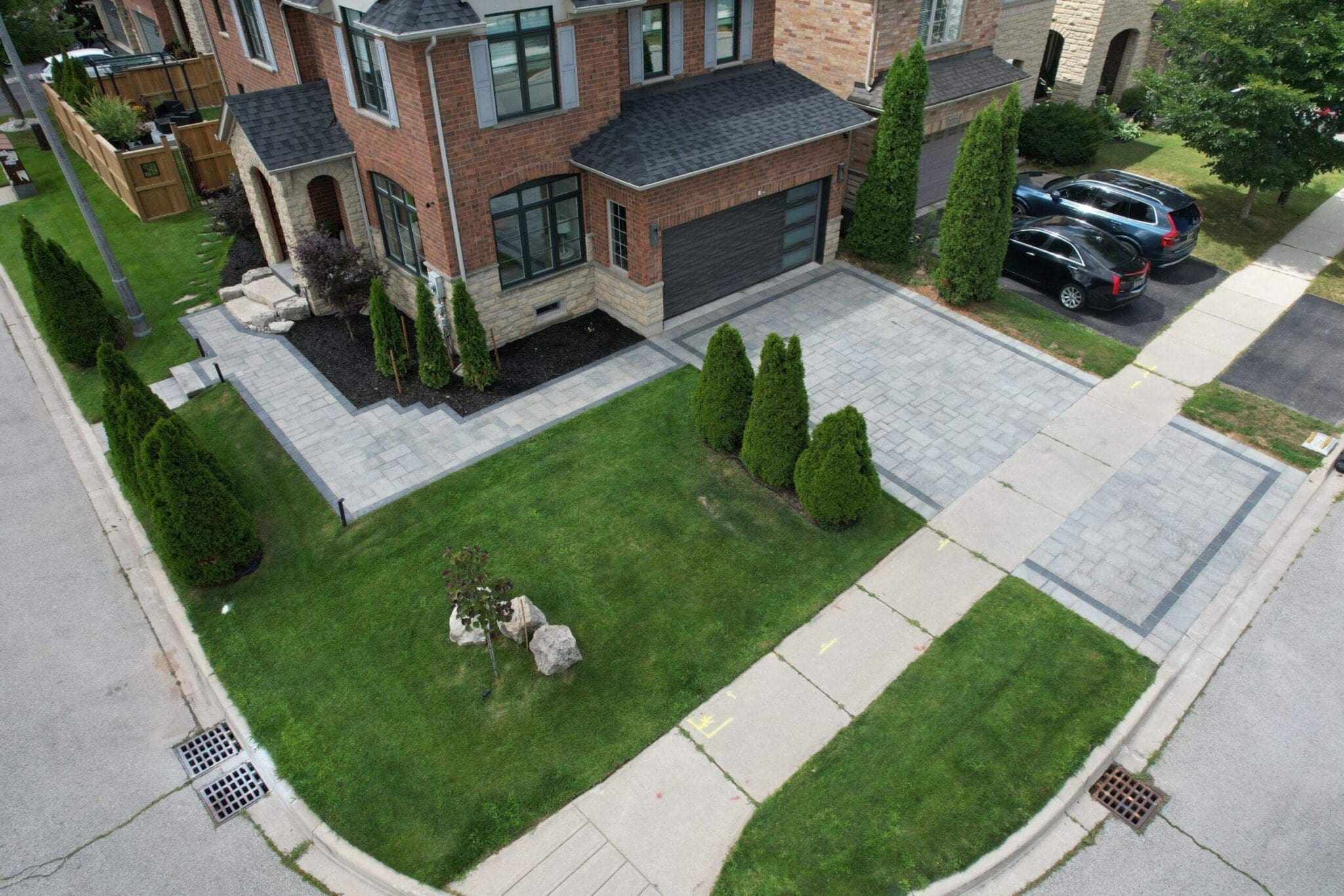 Interlocking paver driveway