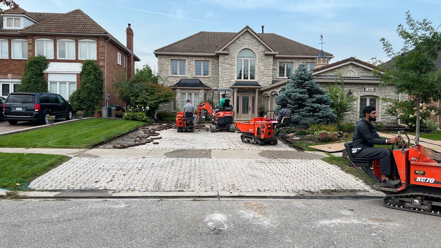Interlocking driveway maintenance