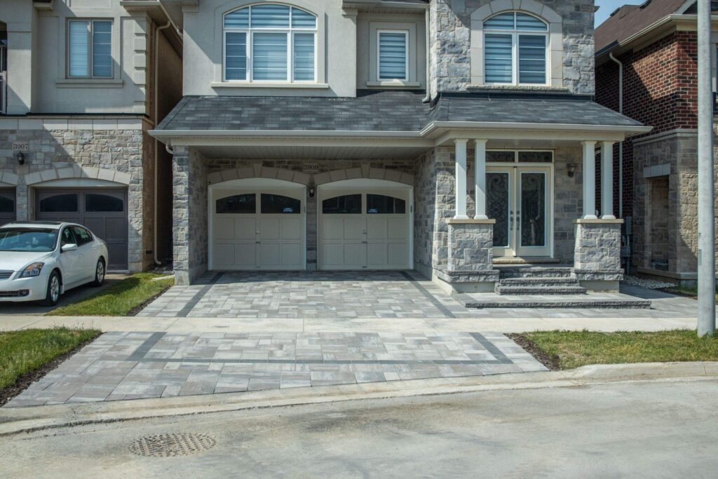 Smooth Interlocking Driveway in Burlington, ON